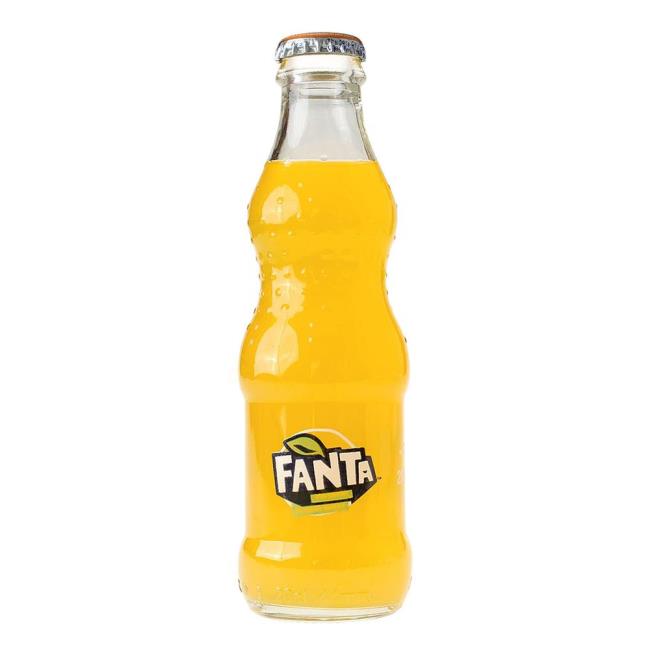 Фанта в стеклянной бутылке. Fanta 200. Фанта стекло на белом фоне. Fanta 0,3 мл.